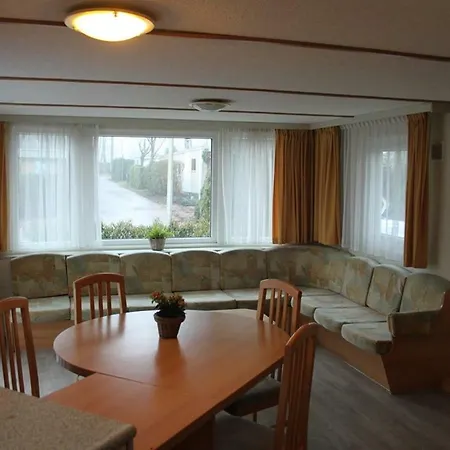 Resort Wb Stacaravan 3 Personen *